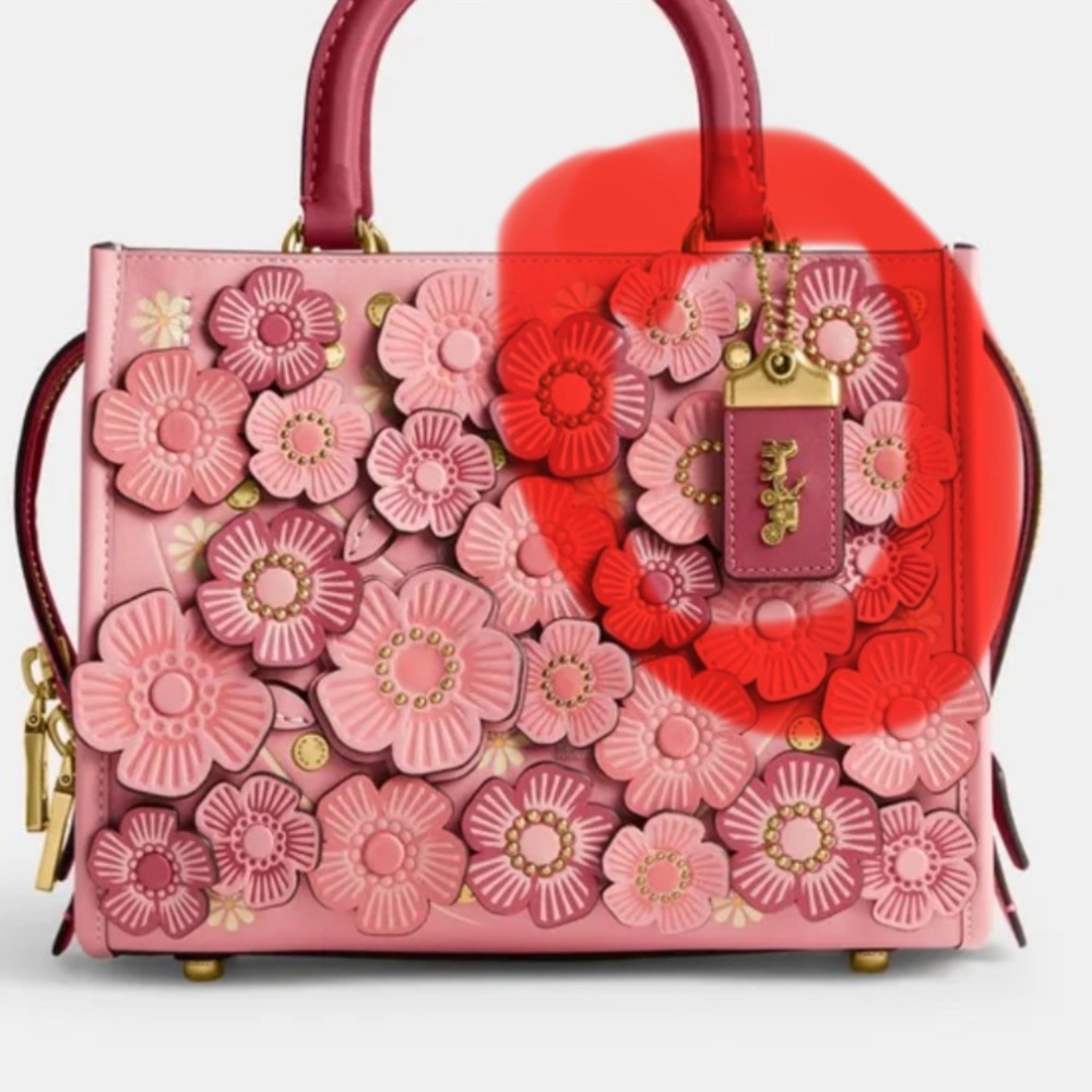 STILL SEARCHING FOR THE HANGTAG OF THE BUBBLEGUM TEA ROSE ROGUE